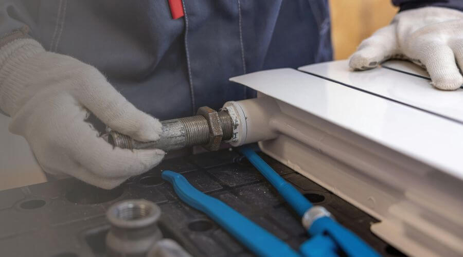 Professional emergency plumbing in King, WI